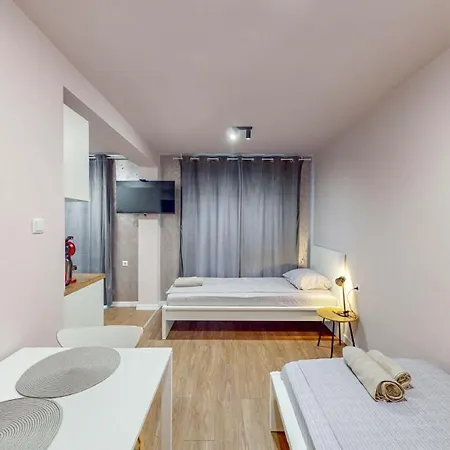 Markoni 8 Apartman *